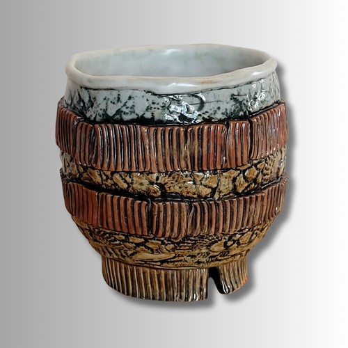 Click to view detail for SL-573 Porcelain Cache Pot $160